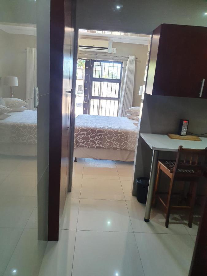 Mi Casa Guest House Uitenhage Exteriér fotografie